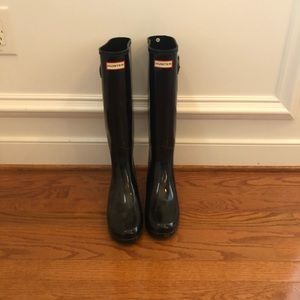 Black HUNTER rain boots
